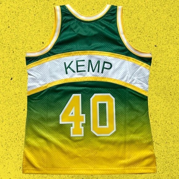 Mitchell & Ness NBA jersey - Picture 2 of 5